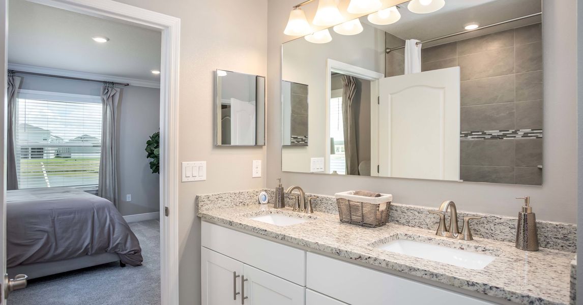 Representative furnished interior of a home built from the Lexington by Maronda Homes in Lake County Communities, Mount Plymouth (Image 58).