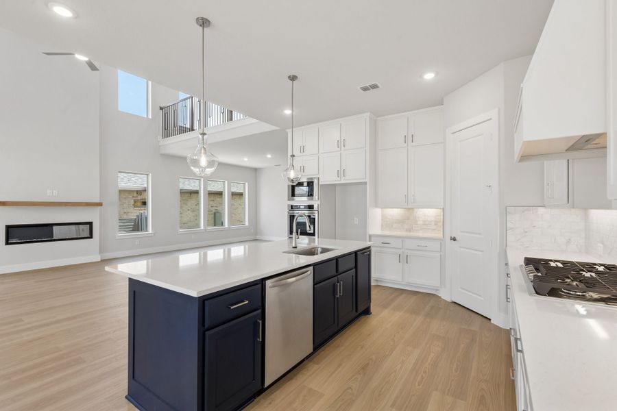 Furnished interior view inside a new home in Painted Tree Lakeside, McKinney (Image 6).