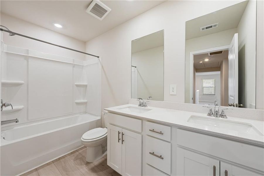 Furnished interior view inside a new home in Creekside at Oxford Park, Fairburn (Image 11).