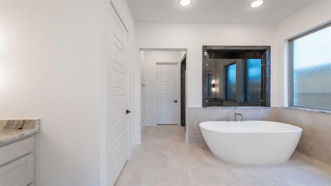 Furnished interior view inside a new home in Fields 50', Frisco (Image 11). Furnished interior view inside a new home in Fields 50', Frisco (Image 11).