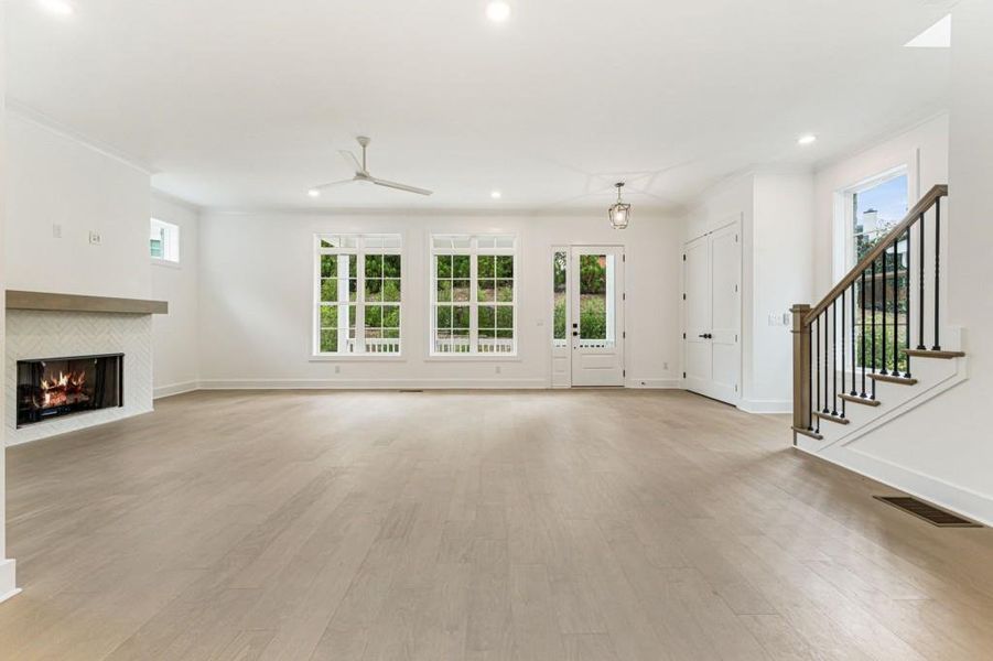 Spacious, unfurnished interior of a new home in Parkside Roswell, Roswell (Image 21).