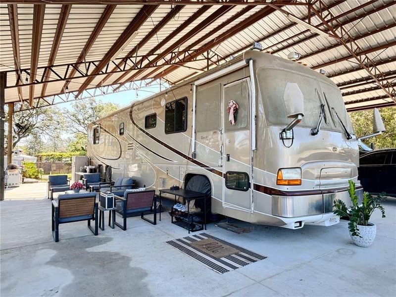 Image 88 of a home in .