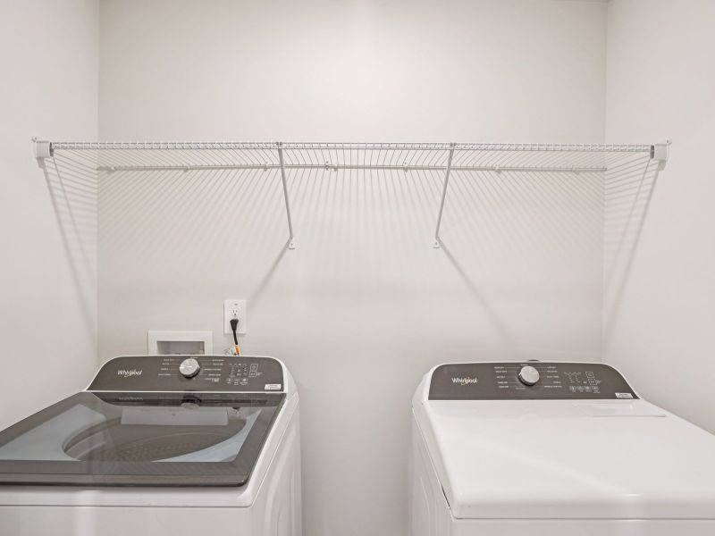 The Ashland floorplan with the Elegant Minimalism Linen interior package. The Ashland floorplan with the Elegant Minimalism Linen interior package.