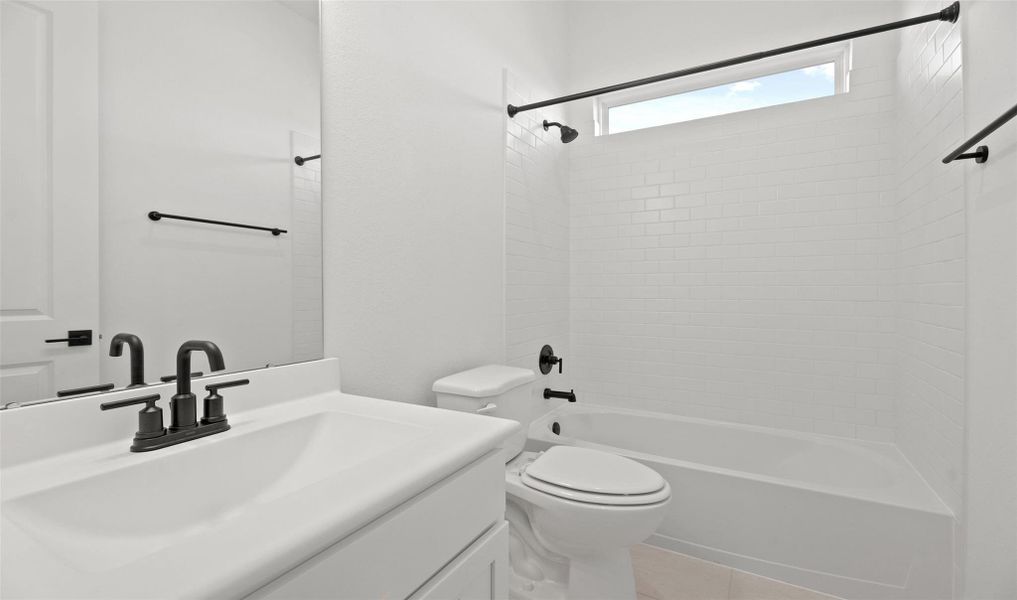 Hall bath (*Photo not of actual home and used for illustration purposes only.) Hall bath (*Photo not of actual home and used for illustration purposes only.)