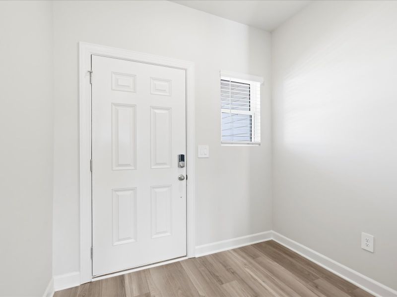 Spacious, unfurnished interior of a new home in Valentine Townes, Greer (Image 9).