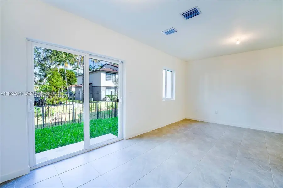 Spacious, unfurnished interior of a new home in , Pembroke Park (Image 16).