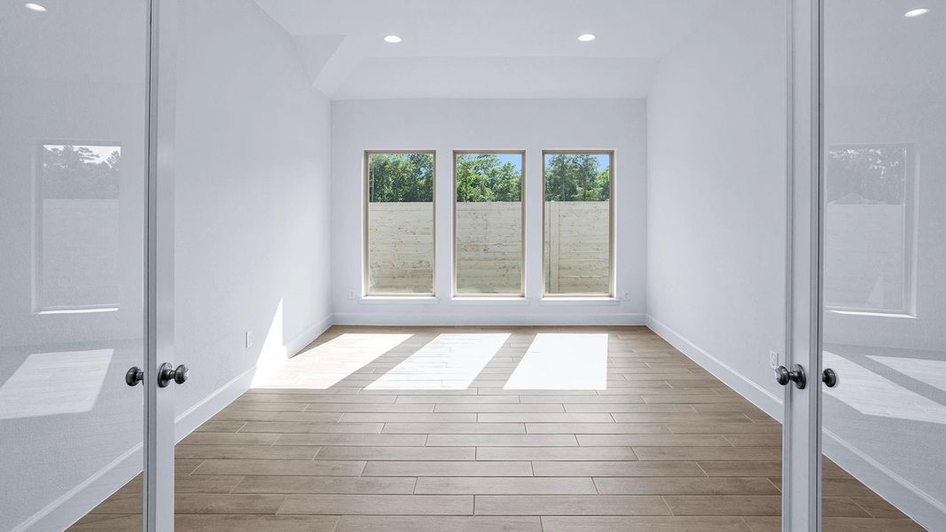 Spacious, unfurnished interior of a new home in Two Step Farm, Montgomery (Image 10). Spacious, unfurnished interior of a new home in Two Step Farm, Montgomery (Image 10).