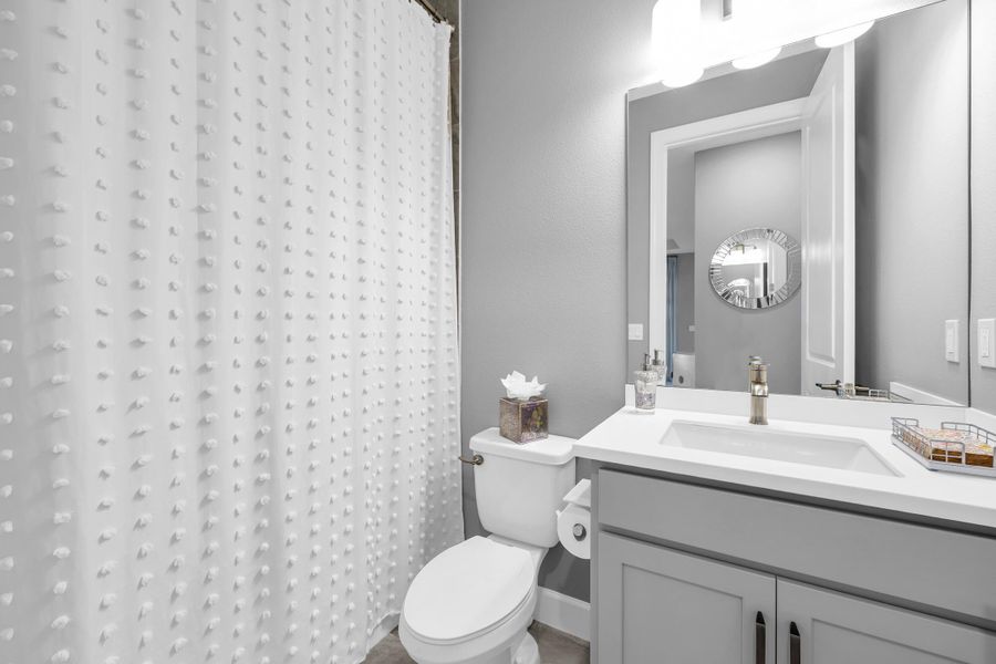 Guest Bathrooom