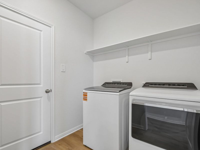 Close-up of interior finishes inside a home in Eastern Wells, Jarrell (Image 5).