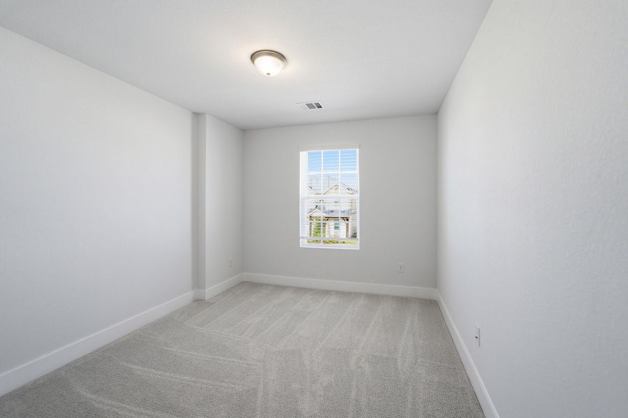 Spacious, unfurnished interior of a new home in Sunfield, Buda (Image 66). Spacious, unfurnished interior of a new home in Sunfield, Buda (Image 66).