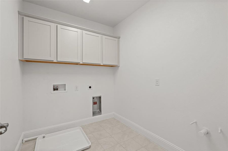 Spacious, unfurnished interior of a new home in , Allen (Image 19). Spacious, unfurnished interior of a new home in , Allen (Image 19).