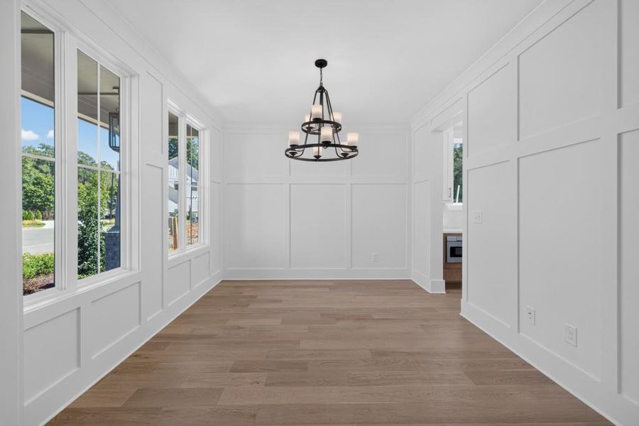 Spacious, unfurnished interior of a new home in Livingstone Park, Kennesaw (Image 45).