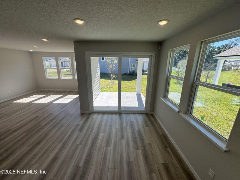 Spacious, unfurnished interior of a new home in Oak Creek Preserve, Jacksonville (Image 17). Spacious, unfurnished interior of a new home in Oak Creek Preserve, Jacksonville (Image 17).