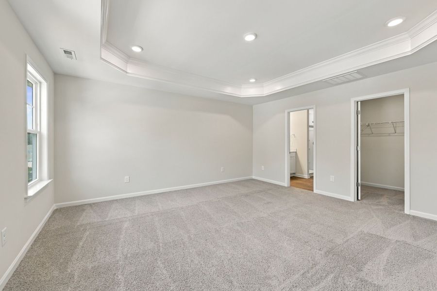 Spacious, unfurnished interior of a new home in Neill's Pointe, Angier (Image 18).