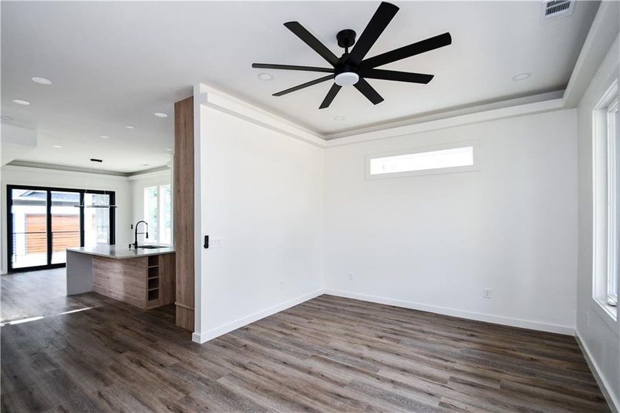 Spacious, unfurnished interior of a new home in , Atlanta (Image 23).