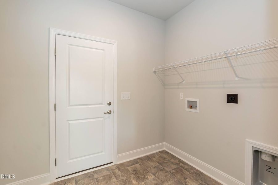 Spacious, unfurnished interior of a new home in Southern Estates, Sanford (Image 20).