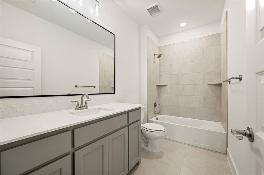 Furnished interior view inside a new home in Settlers Glen, New Fairview (Image 15).