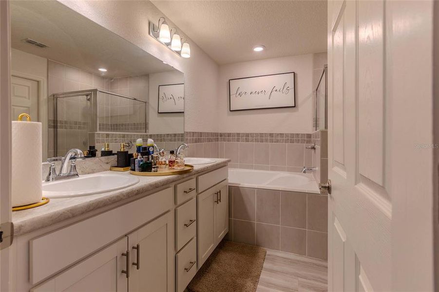 Furnished interior view inside a new home in , Zephyrhills (Image 17).