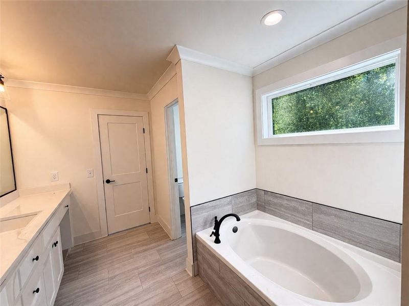 Furnished interior view inside a new home in , Jefferson (Image 8).