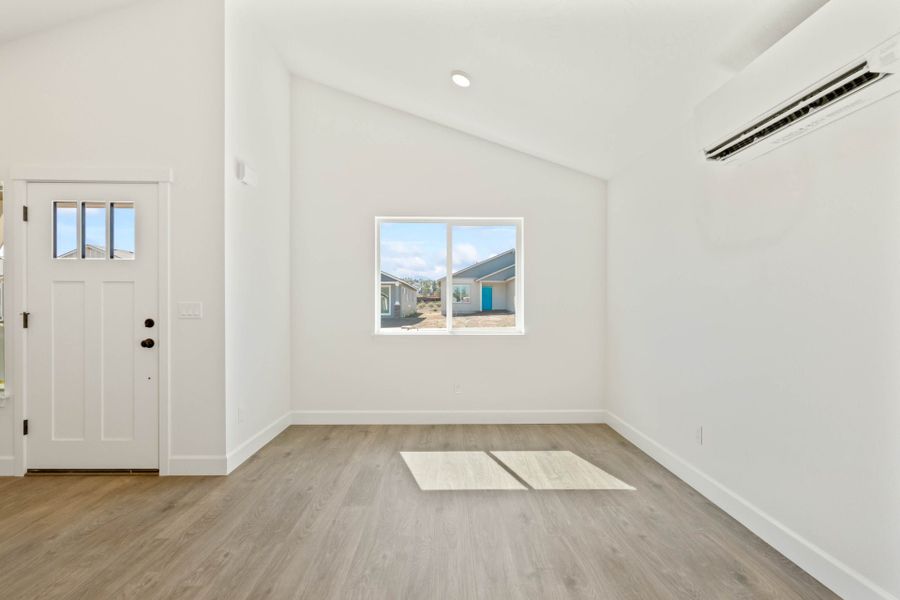 Spacious, unfurnished interior of a new home in Feather Ridge, Redmond (Image 12). Spacious, unfurnished interior of a new home in Feather Ridge, Redmond (Image 12).