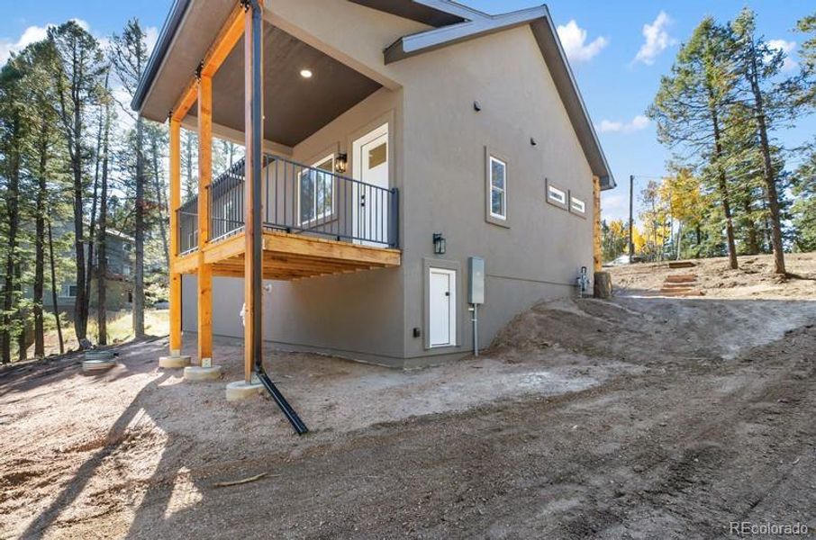 Image 28 of a home in .