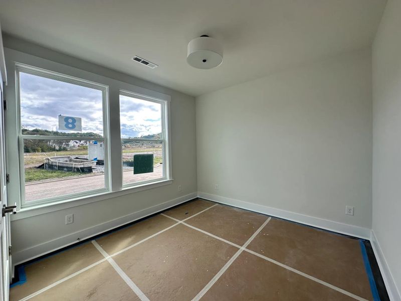 The Ballar A Bedroom 3