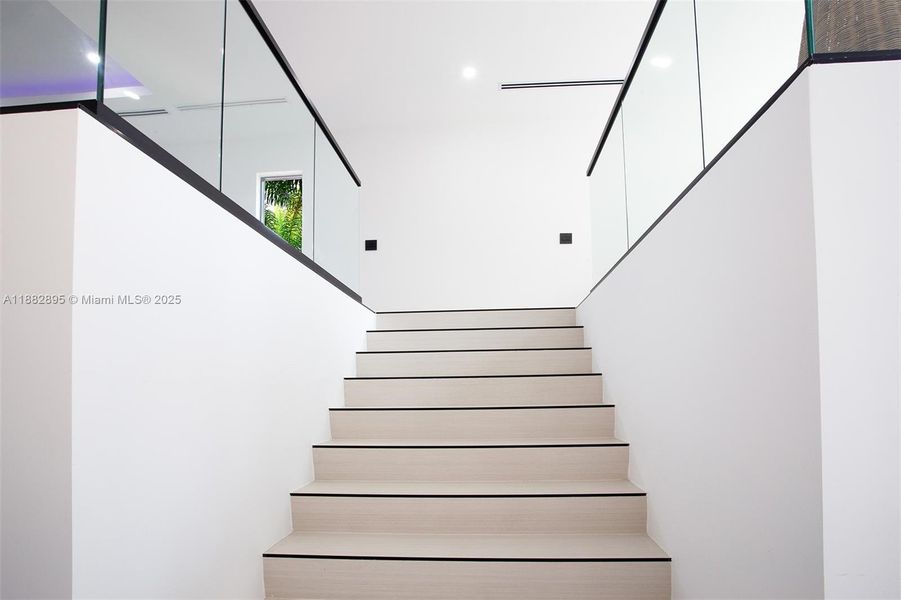 Image 95 of a home in .