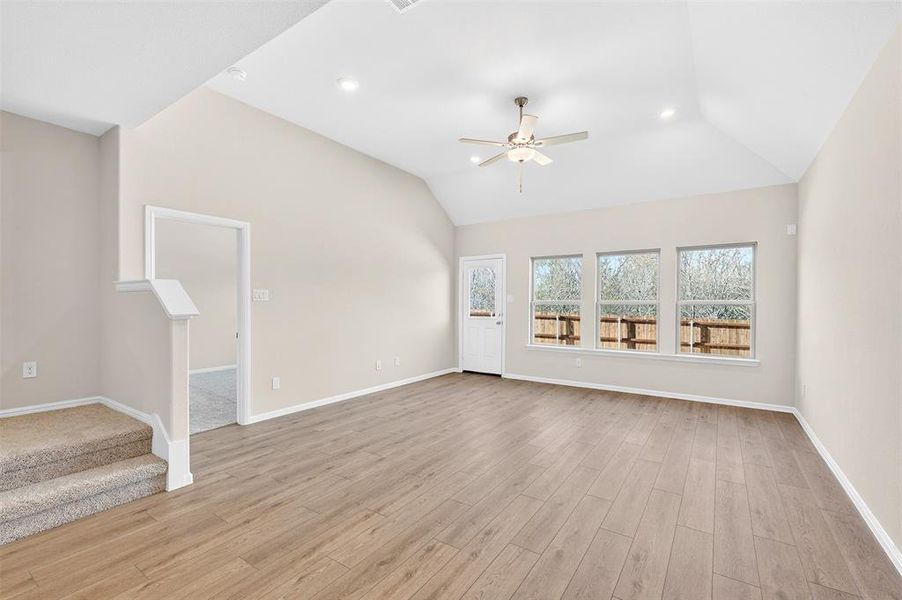 Spacious, unfurnished interior of a new home in Forest Park, Princeton (Image 15).