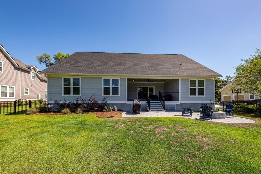 Exterior details and patio area of a home in , Charleston (Image 36).