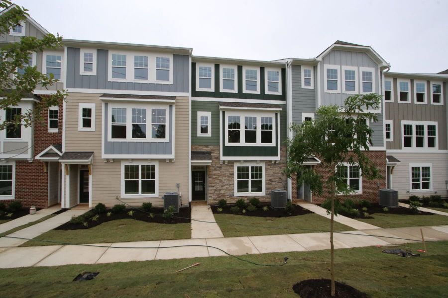 Front Exterior Front Exterior