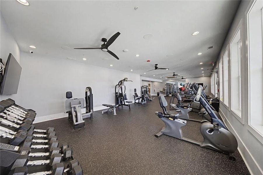Community amenities in , Canton (Image 59).