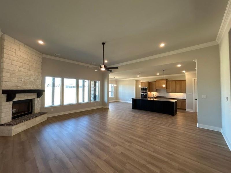 Spacious, unfurnished interior of a new home in Creekview Addition, Van Alstyne (Image 13).