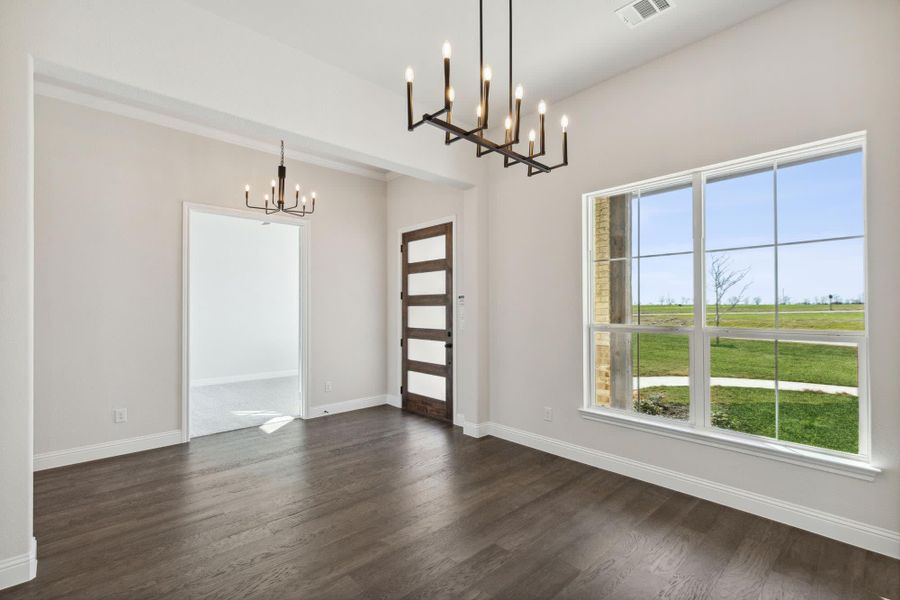 Dining Room | Concept 3441 at Hidden Creek Estates in Van Alstyne, TX by Landsea Homes