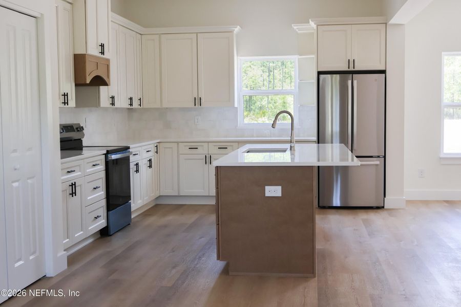 Furnished interior view inside a new home in , Hilliard (Image 4).