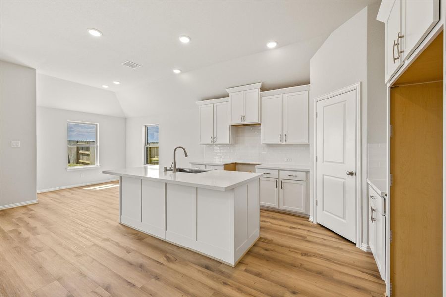 Furnished interior view inside a new home in River Ranch, Dayton (Image 15).
