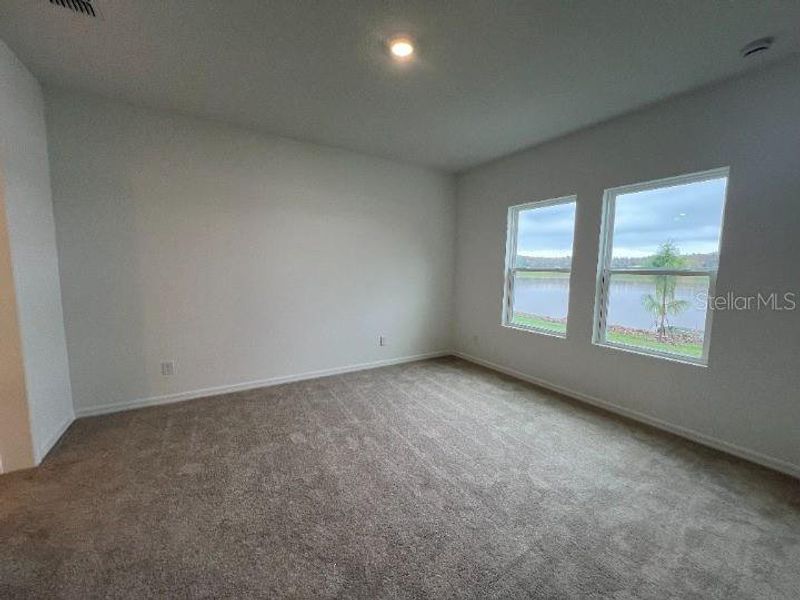 Spacious, unfurnished interior of a new home in , Kissimmee (Image 26).