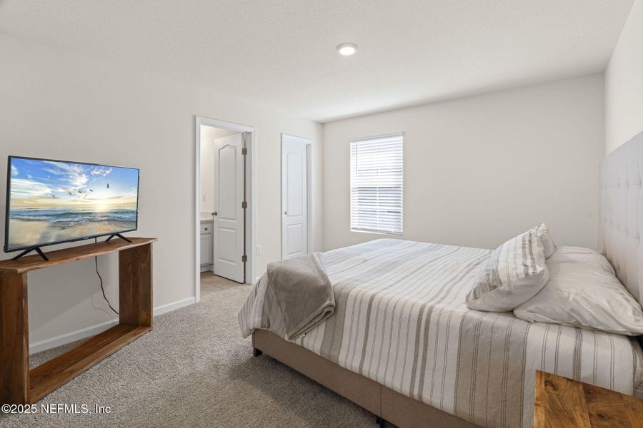 Furnished interior view inside a new home in Bridgewater, St. Augustine (Image 6).