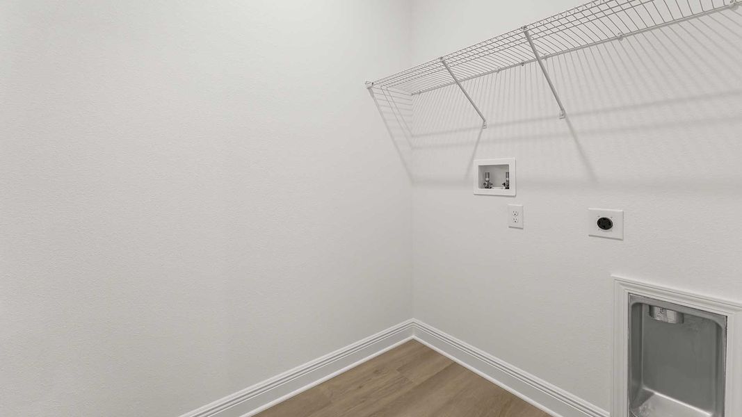 Spacious, unfurnished interior of a new home in Nellie Preserve, Santa Rosa Beach (Image 35).