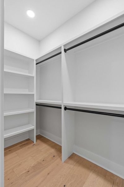 Spacious, unfurnished interior of a new home in , Charleston (Image 47).