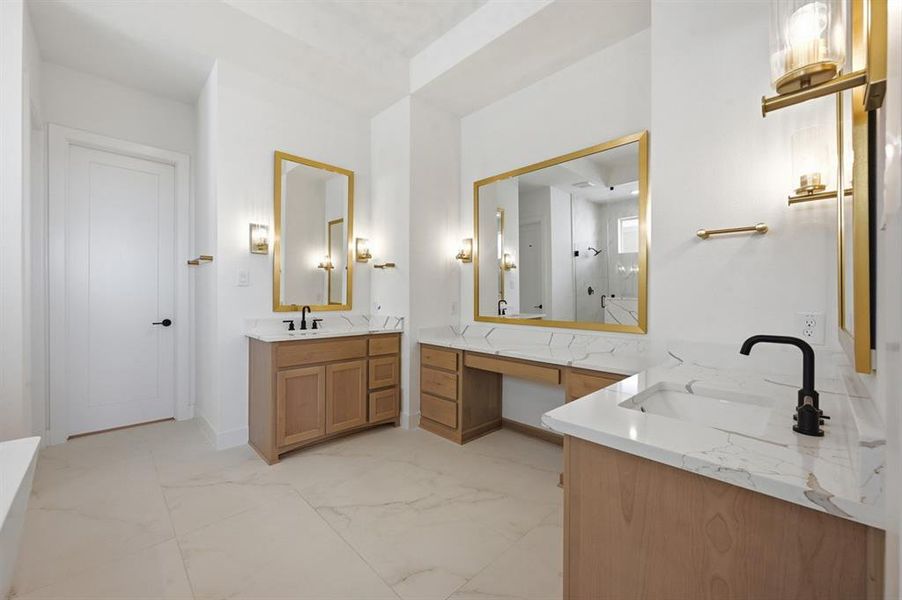 Furnished interior view inside a new home in Mustang Lakes, Celina (Image 8). Furnished interior view inside a new home in Mustang Lakes, Celina (Image 8).