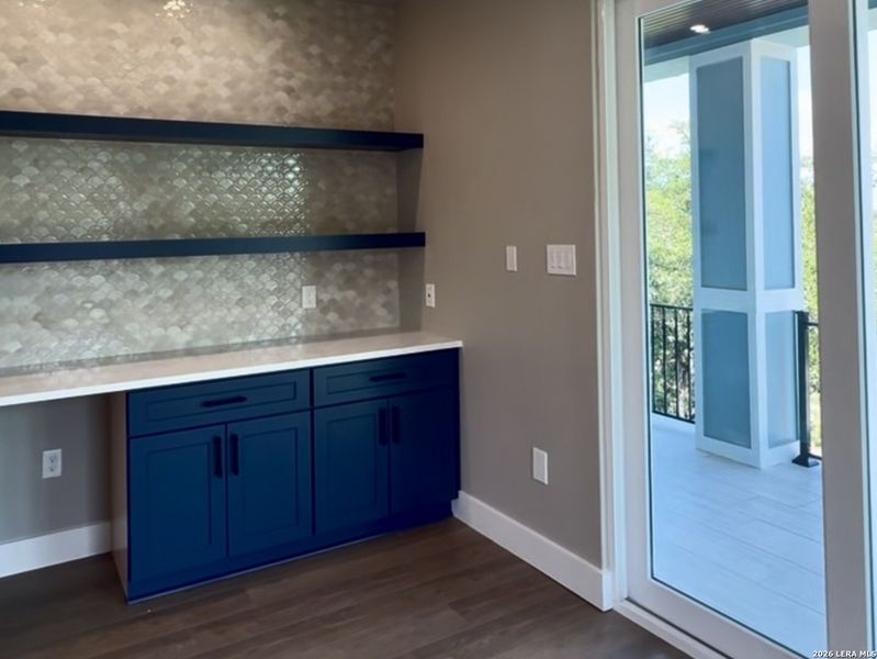 Furnished interior view inside a new home in , Canyon Lake (Image 6).