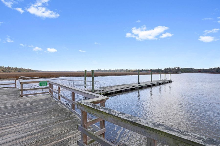 Natural landscape and outdoor views near Rivers Reach in Yemassee (Image 39). Natural landscape and outdoor views near Rivers Reach in Yemassee (Image 39).