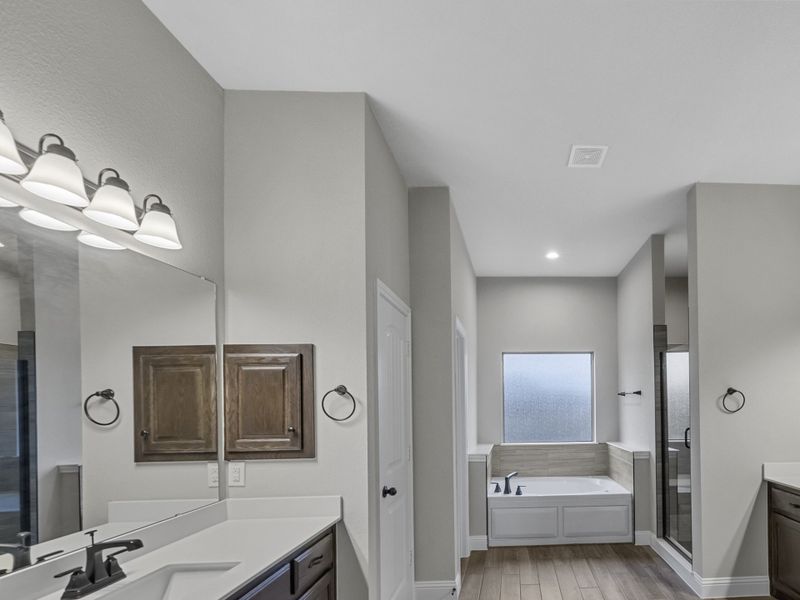 Representative furnished interior of a home built from the Eliot II by Robbie Hale Homes in High Meadows Estates, Nevada (Image 29). Representative furnished interior of a home built from the Eliot II by Robbie Hale Homes in High Meadows Estates, Nevada (Image 29).