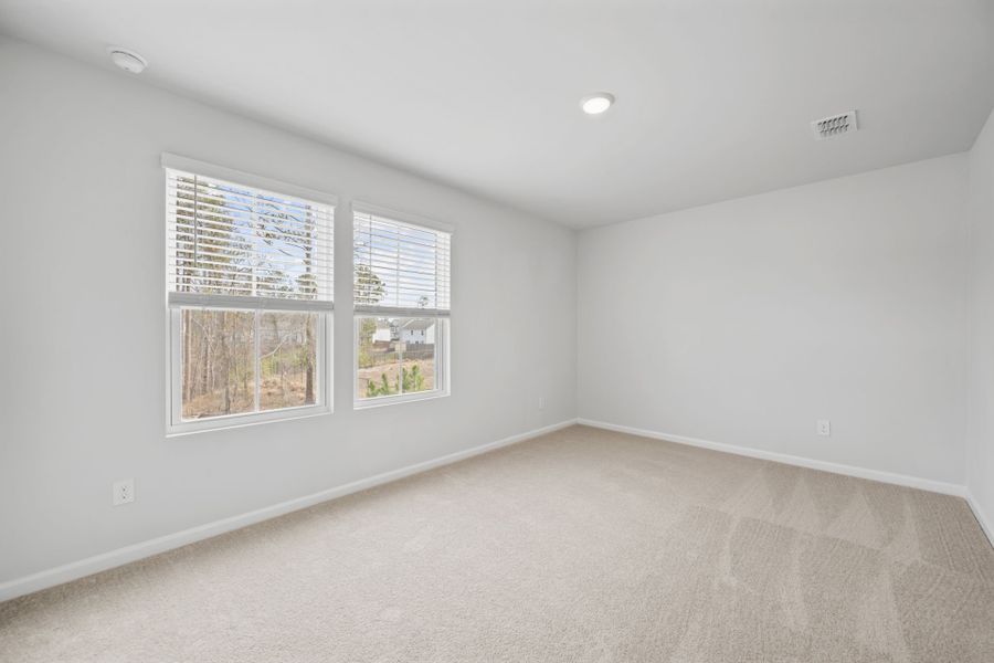 Spacious, unfurnished interior of a new home in Grand Arbor, Blythewood (Image 21).
