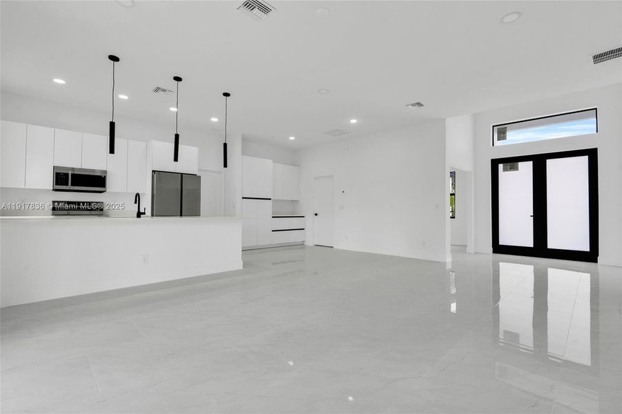Spacious, unfurnished interior of a new home in , Lehigh Acres (Image 15). Spacious, unfurnished interior of a new home in , Lehigh Acres (Image 15).