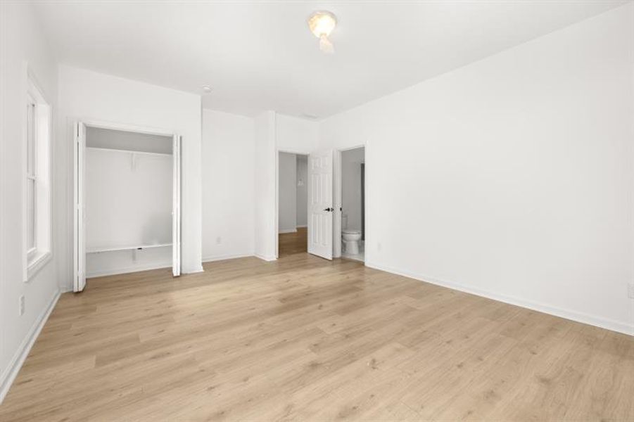 Spacious, unfurnished interior of a new home in , Snellville (Image 51).