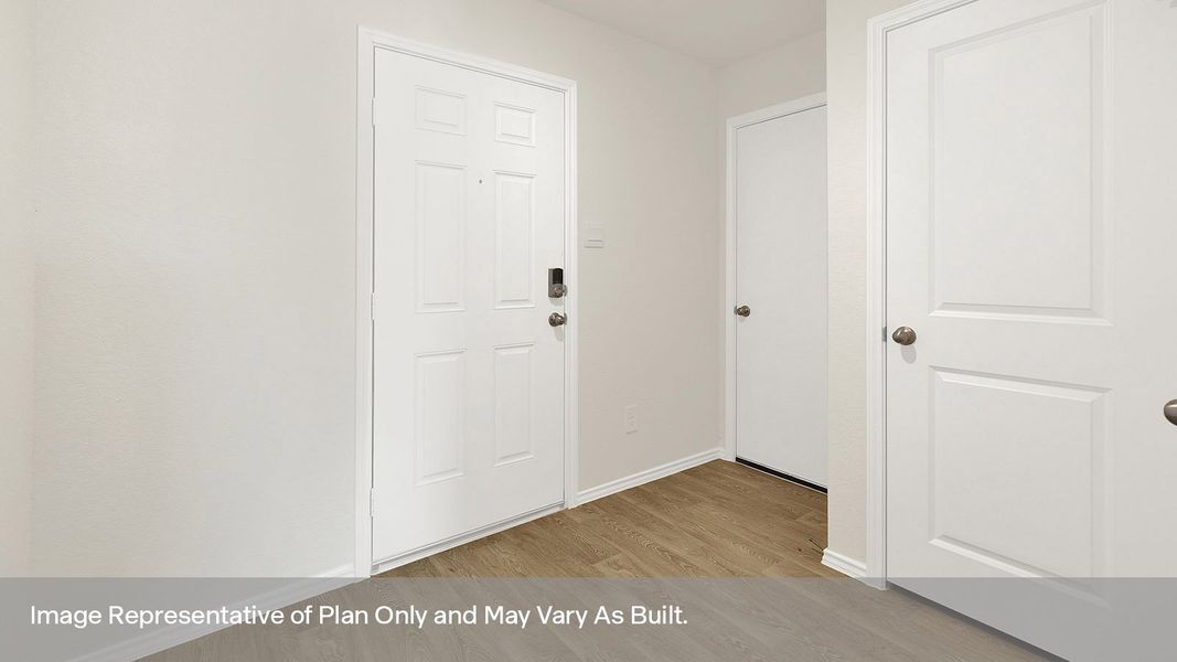 Representative unfurnished interior of a home built from the The Franklin by D.R. Horton in Lantana, Lockhart (Image 14).
