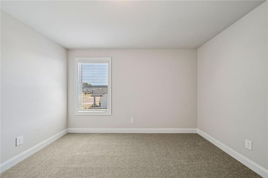 Spacious, unfurnished interior of a new home in River Pointe, Monroe (Image 30).