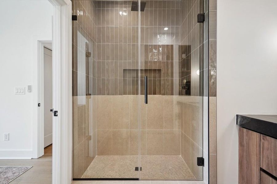 Image 31 of a home in Arlo Modern.