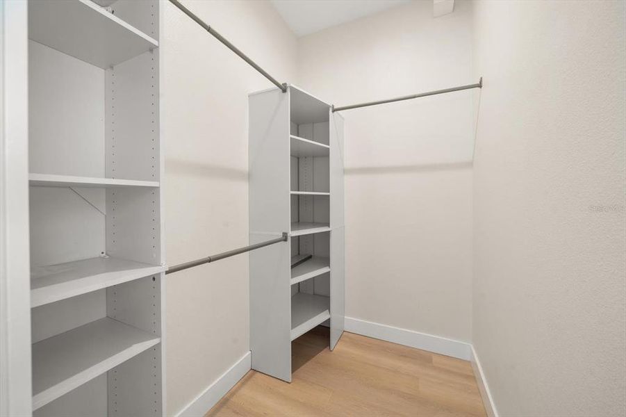 Furnished interior view inside a new home in , Largo (Image 14).